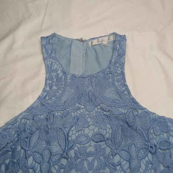 LOVERS+FRIENDS Caspian Pastel Blue Sleeveless Lace Overlay Mini Shift Dress S - Picture 8 of 15